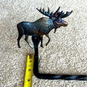Moose towel rack